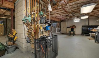 74 N Ridge Rd, Bradford, NH 03221