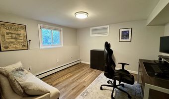 128 Mallego Rd, Barrington, NH 03825