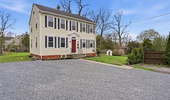 48 Constitution St 2, Bristol, RI 02809
