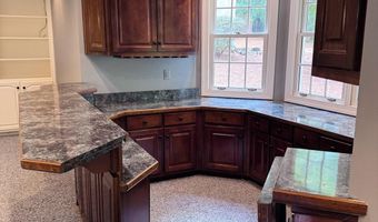4716 AMBERWOOD Ln, Anniston, AL 36207