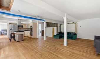 13 Windaway Rd, Bethel, CT 06801