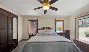 6710 Whispering Canyon Dr, Anderson, CA 96007