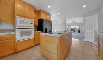 345 Live Oak Dr, Angels Camp, CA 95222