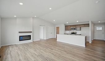 1819 Tuscany Dr SE, Altoona, IA 50009