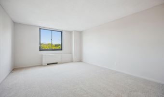 7420 WESTLAKE Ter 304, Bethesda, MD 20817