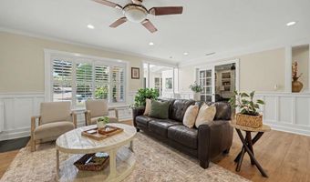 4568 Shade Rd, La Mesa, CA 91941
