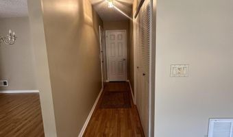 19 Dogwood Dr, Barnegat, NJ 08005