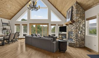 188 HAWTHORNE Dr, Alpine, WY 83128