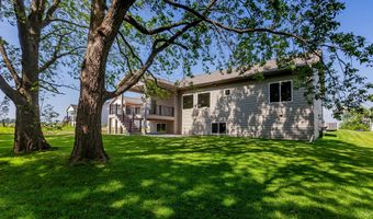 519 16th Avenue Ct SE, Altoona, IA 50009