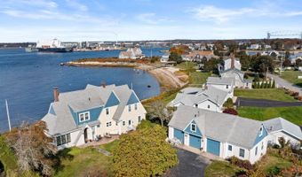 35 Benedict Rd, Bourne, MA 02532