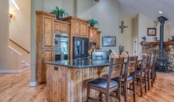 56081 Snow Goose Ct, Bend, OR 97707