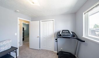 4575 Sawtooth St, Chubbuck, ID 83202