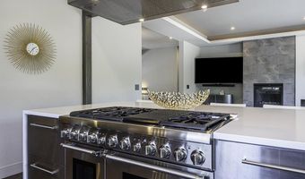 753 Wrights Creek Dr, Ashland, OR 97520