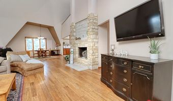 17200 Pella Rd, Adams, NE 68301