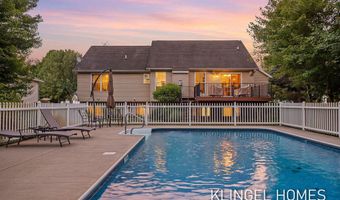 10635 Tallpine Ln, Allendale, MI 49401
