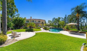 8125 E Oxley Ct, Anaheim, CA 92808