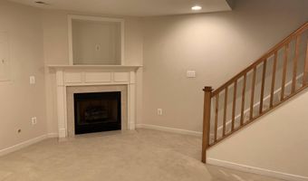 2855 11TH St N, Arlington, VA 22201