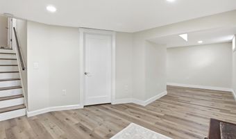 728 2nd St W, Altoona, WI 54720