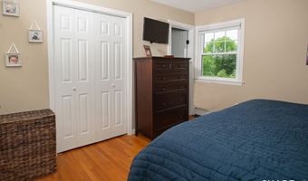 11 Whippoorwill Rd, Bethel, CT 06801