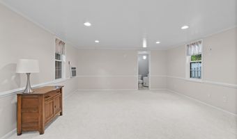 415 Pine St, Camden, SC 29020