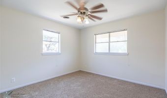 942 E North 12th St, Abilene, TX 79601