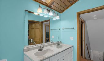 243 TATTLETOWN Rd, Aaronsburg, PA 16820