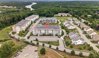 1 Francis Dr 405, Andover, MA 01810