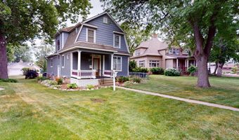 1426 Circle Dr, Albert Lea, MN 56007
