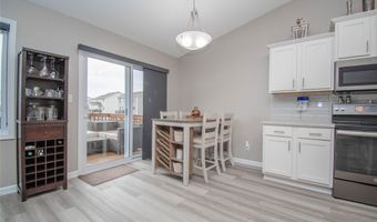 1110 Luther Dr, Adel, IA 50003