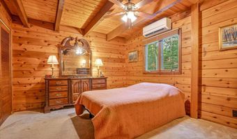 141 LONGVIEW Dr, Saylorsburg, PA 18353