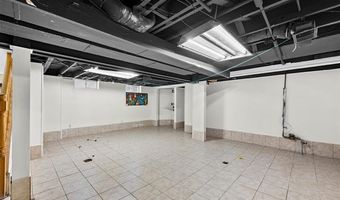 7910 Orchard Ave, Dearborn, MI 48126