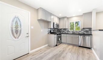 13200-13202 Wentworth St, Arleta, CA 91331