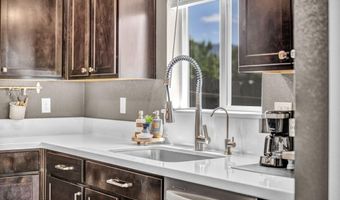 237 Glen Vista Dr, Dayton, NV 89403