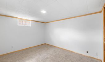 4413 E 7TH St, Cheyenne, WY 82001