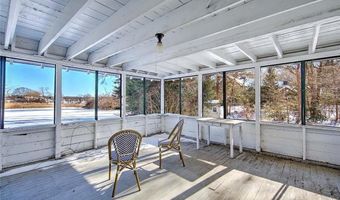 74 ADAMS POINT Rd, Barrington, RI 02806