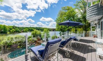 40 Hemlock Ave, Andover, NJ 07860