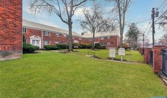 50 S First St, Bergenfield, NJ 07621
