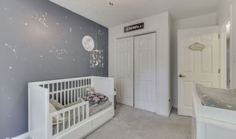 841 Country Ln, Indianapolis, IN 46217