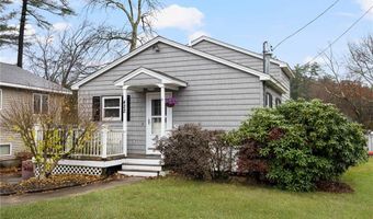 422 Shady Valley Rd, Coventry, RI 02816