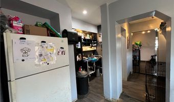 99 S 10th St, Airville, PA 15203