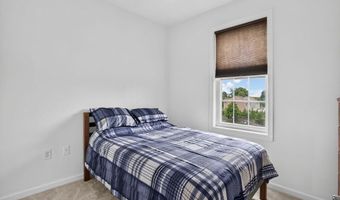 1 Francis Dr 405, Andover, MA 01810