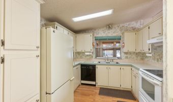 333 Loquat Dr, Barefoot Bay, FL 32976