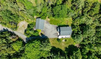 39 Kitteridge Brook Rd, Bar Harbor, ME 04609