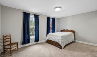 5 Millstone Ter, Bedford, NH 03110