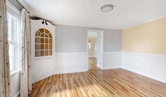 16 Elm Ave, East Providence, RI 02916