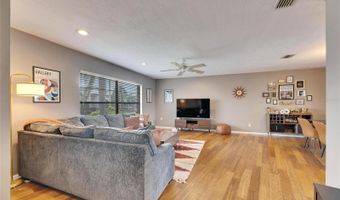 811 EAGLE Ln, Apollo Beach, FL 33572