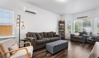 1295 Mary Ave, Benton City, WA 99320