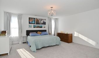 4061 Omaha Dr, Bargersville, IN 46106