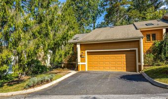 107 Beaver Ridge Rd, Asheville, NC 28804