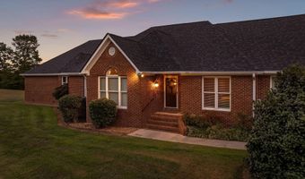 1020 Thomas Rd, Benton, TN 37307